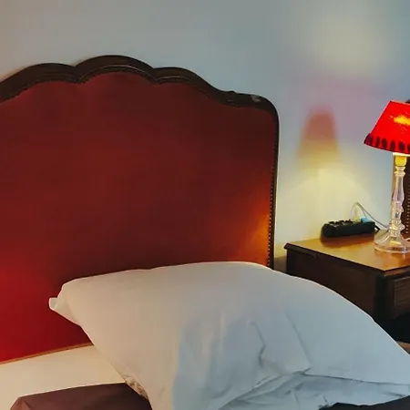 La Traboule Ponote Proche Gr65 شقة *