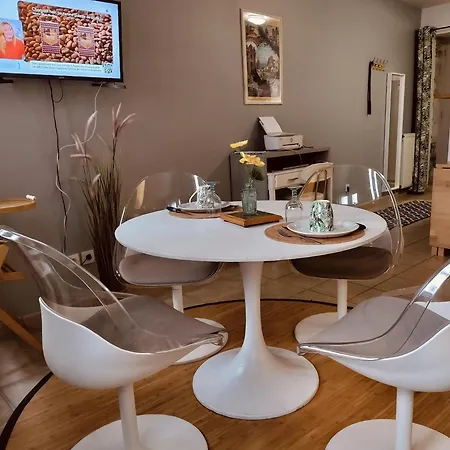 La Traboule Ponote Proche Gr65